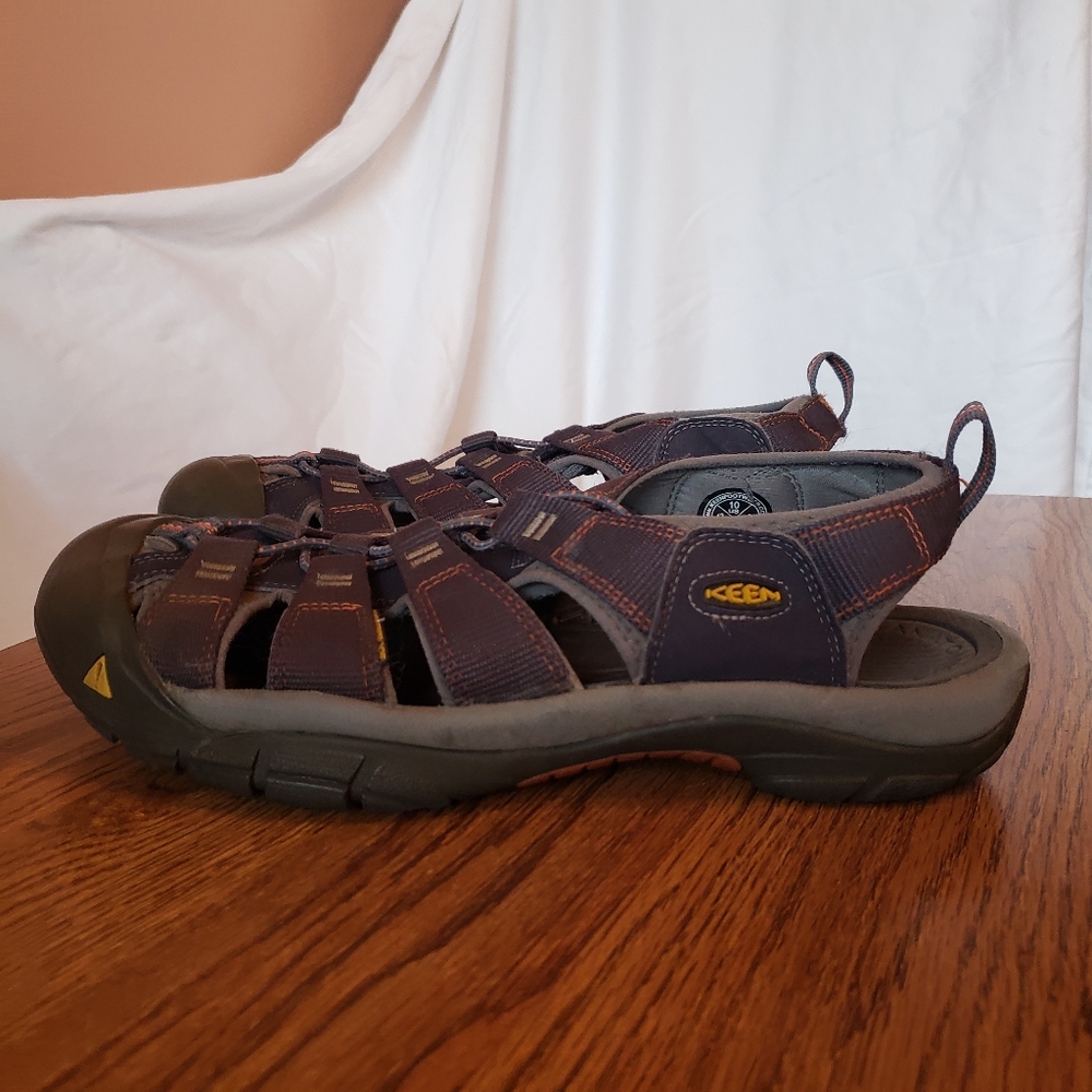 KEEN Newport H2 Men’s Sport Sandal 10